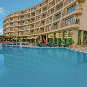 מלון Mena Palace, סאני ביץ'